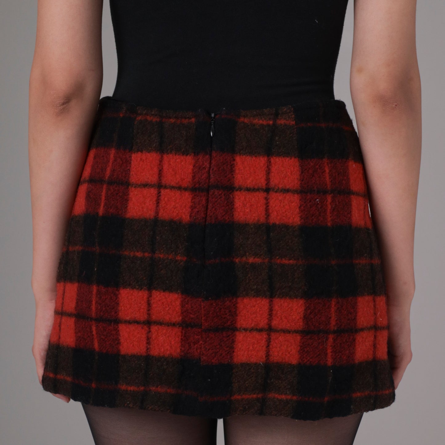 Y2K Guess Mini Red and Black Plaid Skirt